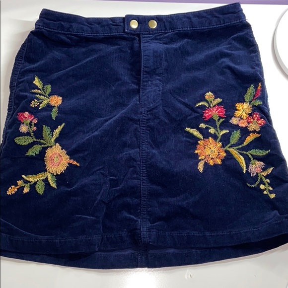 High waisted skirt - Picture 1 of 4